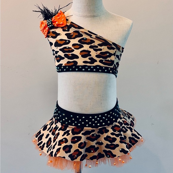 Leopard Print Kids Costume with Orange Accents - Picture 2 of 4